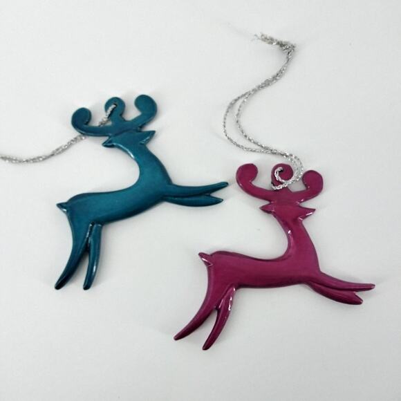 Reindeer Jade Magenta Christmas Tree Ornament Set2 Deers - Picture 2 of 9